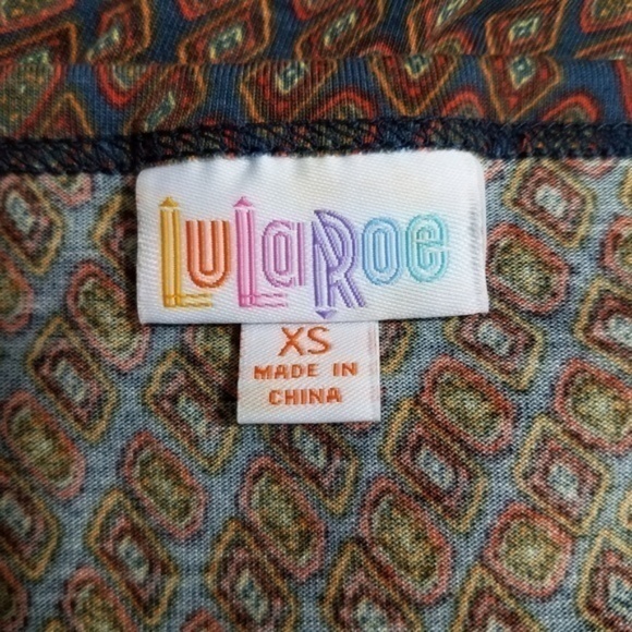 Lularoe Dress Julia XS Short Sleeve Wiggle Pattern - Picture 5 of 6